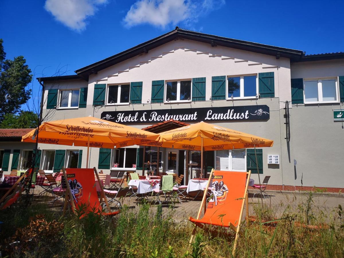 Landlust Hotel Gransee Exterior photo